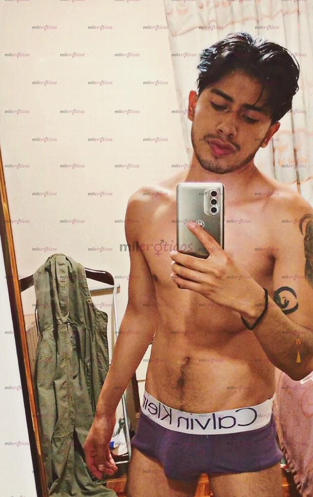 FOTOS DE DISPONIBLE CDMX TWINK INTER MORENO, CALIENTE Y ENTRON !