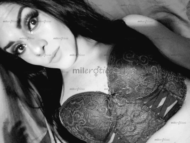 FOTOS DE INTER ACTIVA CON BUENA VERGA Y CULO APRETADITO