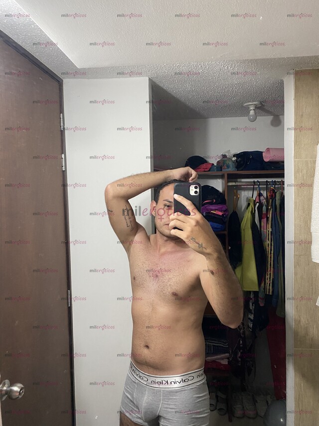 FOTOS DE CHICO DE 25 AÑOS RESERVADO Y VARONIL PARCHADO PARA CUALQUIER PLAN