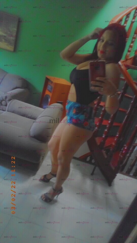 FOTOS DE HOLA MIS AMORES SOY UNA CHICA JOVEN HERMOSA Y COMPLACIENTE