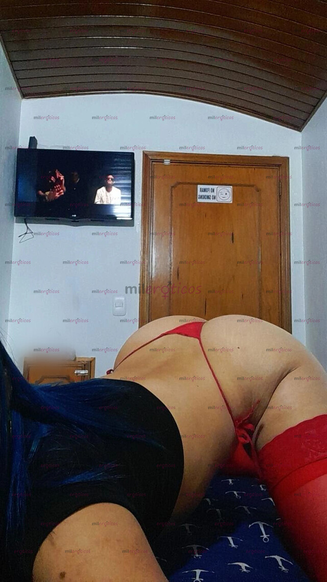 FOTOS DE CALIENTE HERMOSA CHICA COMPLACIENTE EXCELENTE MAMADORA DE VERGAS