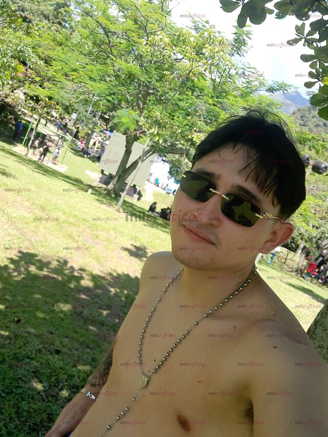 FOTOS DE SOY UN HOMBRE EXTROVERTIDO ALEGRE Y MUY EDUCADO... QUE ESPERASS.