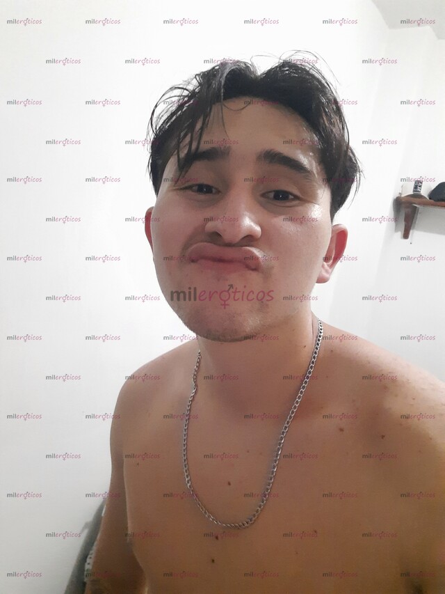 FOTOS DE SOY UN HOMBRE EXTROVERTIDO ALEGRE Y MUY EDUCADO... QUE ESPERASS.