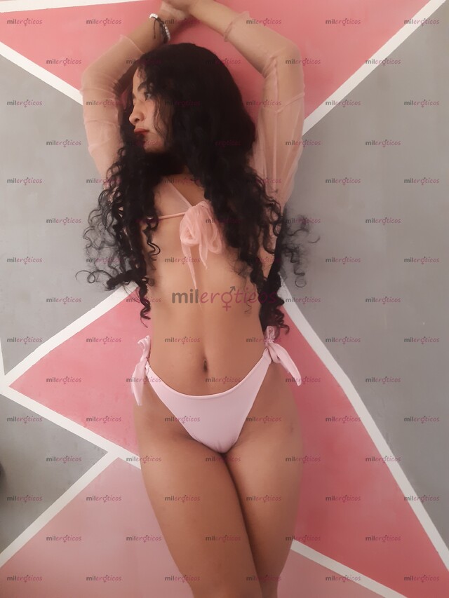 FOTOS DE CRESPA EXOTICA LINDA ATRACTIVA ALEGRE LINDA SEXY HERMOSA