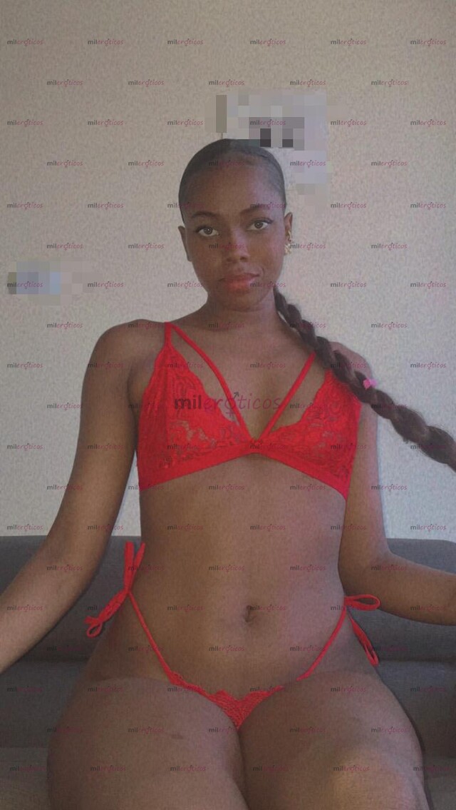 FOTOS DE FLACA ARRECHA, CARIÑOSA Y ESTRECHITA PARA TU DELEITE