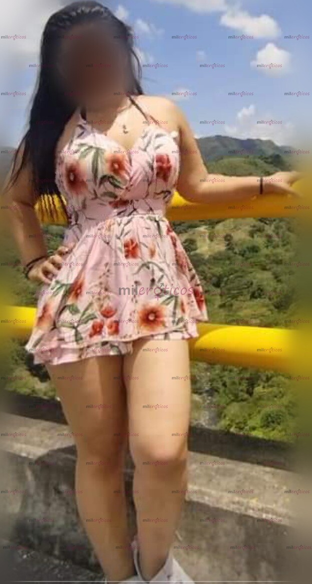 FOTOS DE LE DOY UNA CALIDA BIENVENIDA A TODOS LOS CLIENTES DE BUEN GUSTO QUE VISITAN MI P