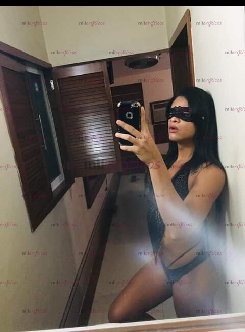 FOTOS DE LA MUÑECA DE FUEGO ARDIENTE DISPONIBLE PARA VENTA DE CONTENIDO Y VIDEOLLAMADA