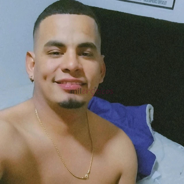 Moreno vergon 100 hetero scort activodispuesto a complecerte en tu fantasia y fetiche masaje eroticos no dudes en comunicarte conmigo vendo contenidos...