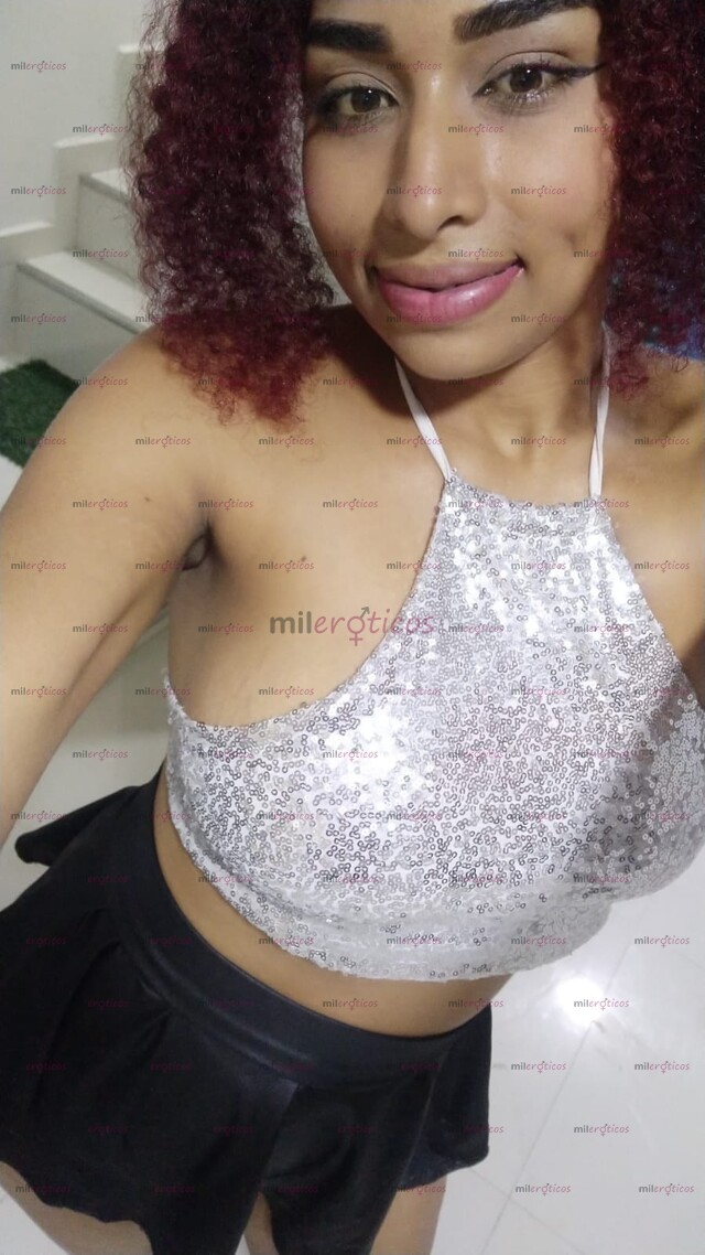 FOTOS DE ANTONELLA UNA JOVEN HERMOSA , TODO UN BOMBÓN EXOTICO..........