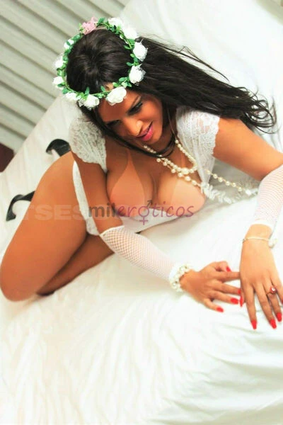 Com um dote suculento de 23 cm pra gente se divertir bastante e soltar bastante leitinho se esta procurando algo inesquecivel acabou de achar exibicao...