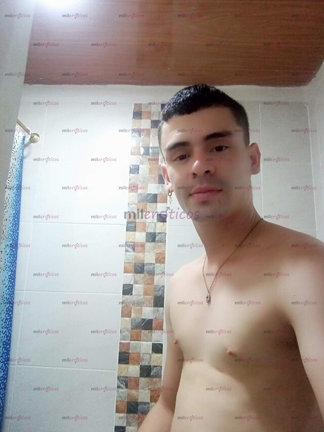 FOTOS DE FULL MORBOSO ...CALEÑO ARRECHO..MENTE ABIERTA..18 CM