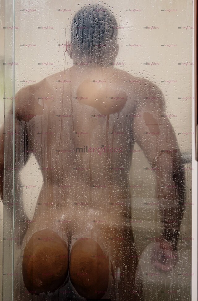 FOTOS DE JACKSON MORENO MASCULINO DE GYM PARA CUMPLIR TUS FANTASIAS Y SEXO MUY CALIENTE