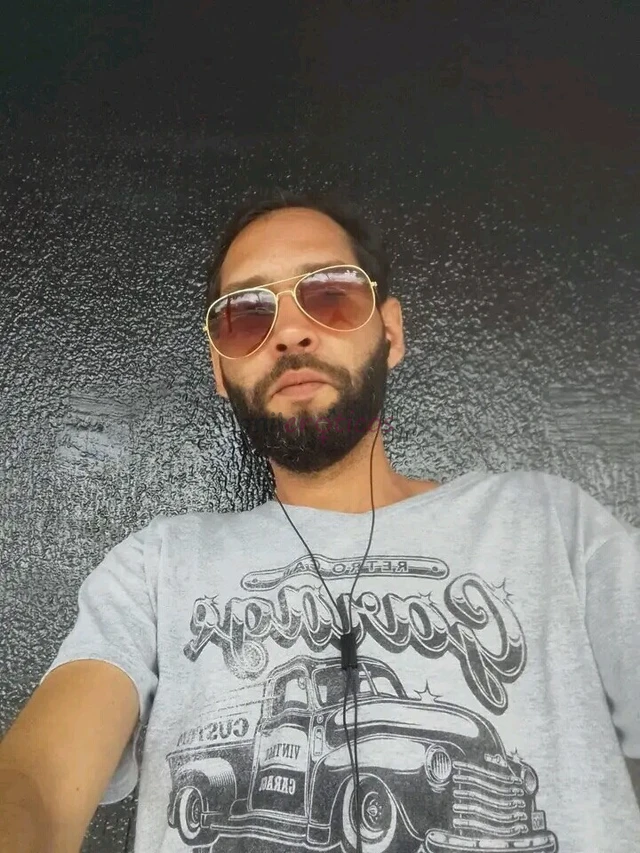 Sou alexsandro tenho 38 anos morro em goiania campinas estou aqui pra proporcionar muito prazer sexual moro em goiania se preferenciamulheres acima de...