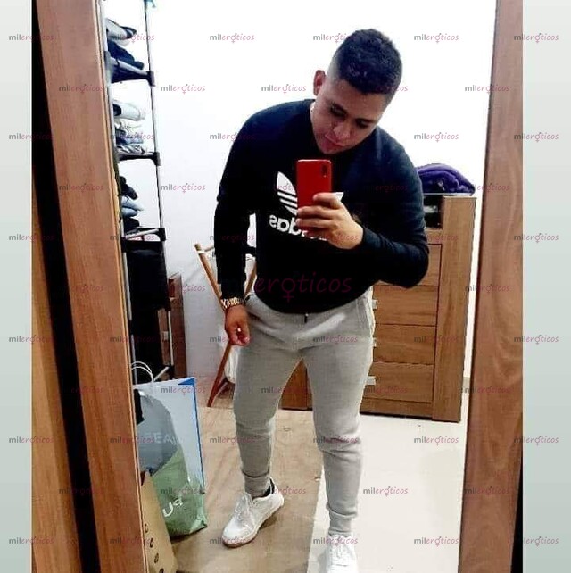 FOTOS DE CHACAL PASIVO MACHÍN COMPLACIENTE AGUANTADOR