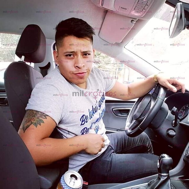 FOTOS DE CHACAL PASIVO MACHÍN COMPLACIENTE AGUANTADOR