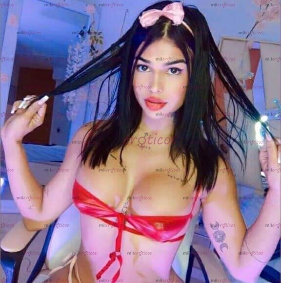 FOTOS DE LLEGÓ LA.REINA DE MILEROTICOS. DULCE MEGAN CON SITIO