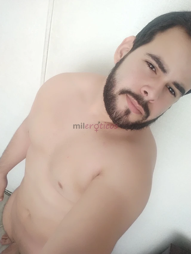 Si quieres pasar un momento espectacular no dudes en contactarme soy cubano y te hare todo lo que desees sin escrupulos ni tabues si quieres el polvo...