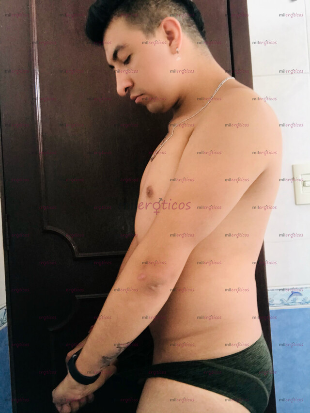 FOTOS DE VIDEOS EN TWITTER .. SIEMPRE CALIENTE Y COMPLACIENTE