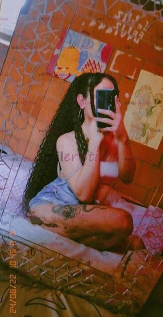 FOTOS DE HOLA, ME LLAMO VIOLETA SOY UNA CHICA TRANS