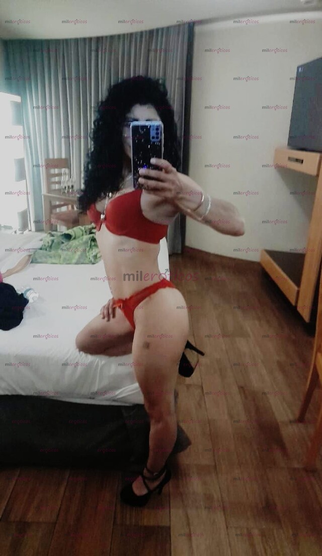 FOTOS DE DANNA SENSUAL ATRACTIVA Y CON EXPERIENCIA