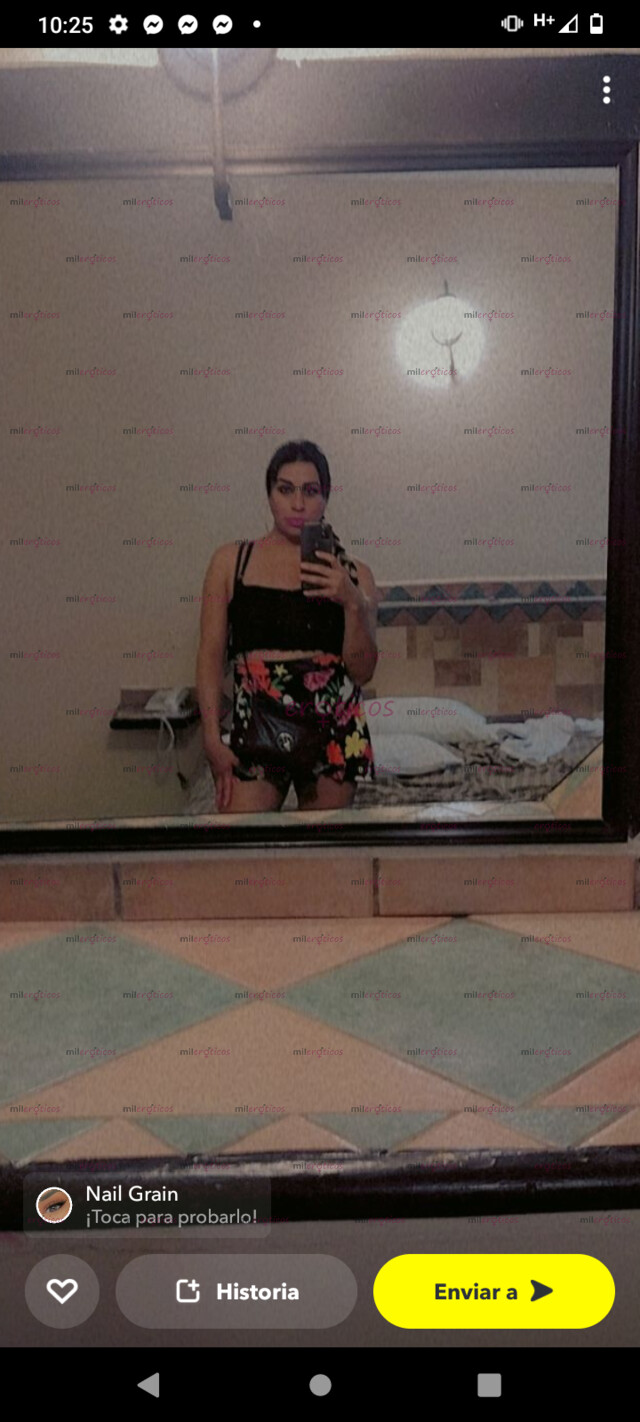 FOTOS DE CHICA TRANS ACTIVA Y PASIVA CON MUY BUENA VERGA Y BUENA ERECCIÓN