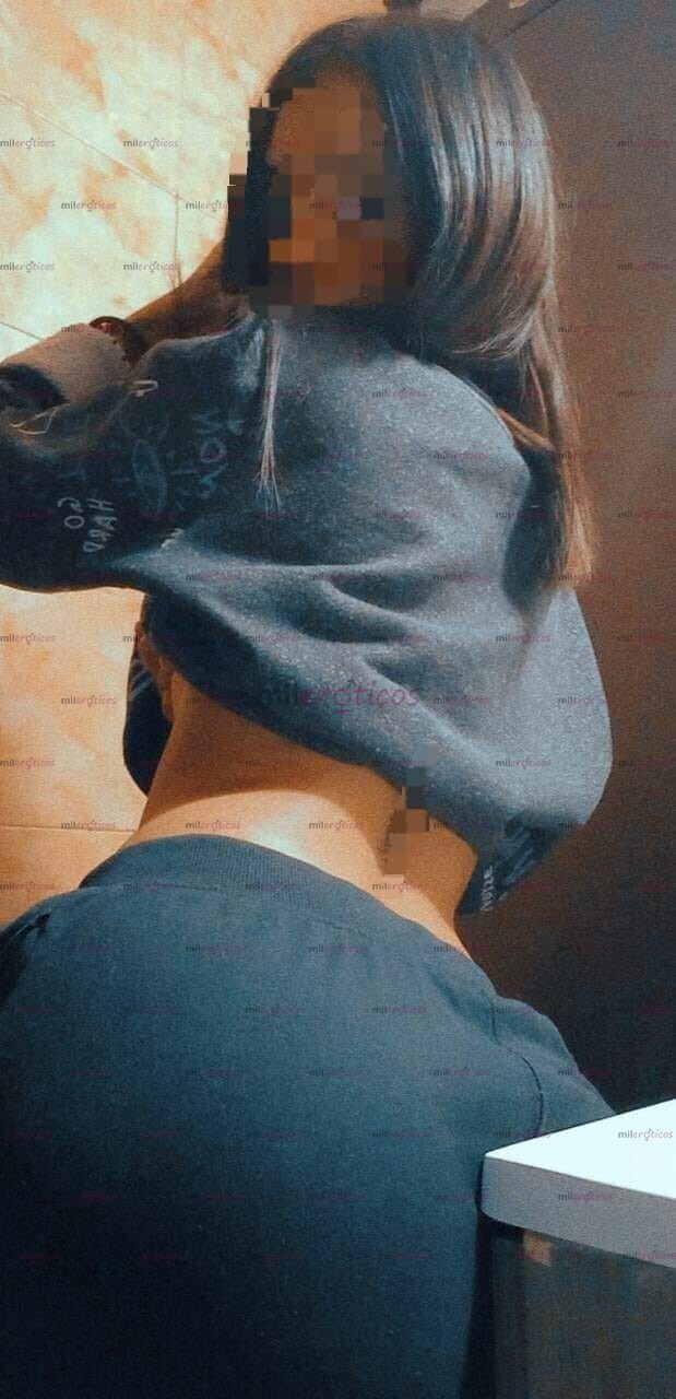 FOTOS DE SCARLETT LINDA JOVENCITA CACHONDA Y MUY COMPLACIENTE