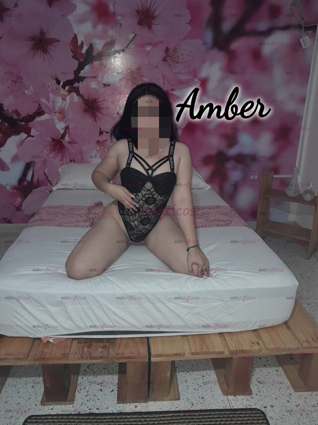 FOTOS DE AMBER UNA JOVEN NINFOMANA ARDIENTE PARA COMPLACERTE