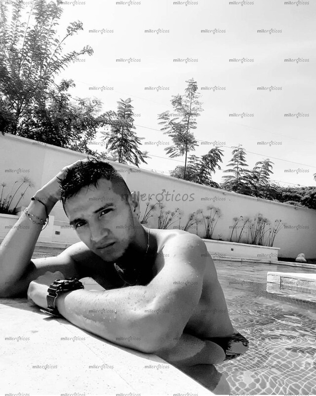 FOTOS DE EXCLUSIVO POLLO PAISA DISCRETO CALIENTE MULTIORGASMO NO USUAL