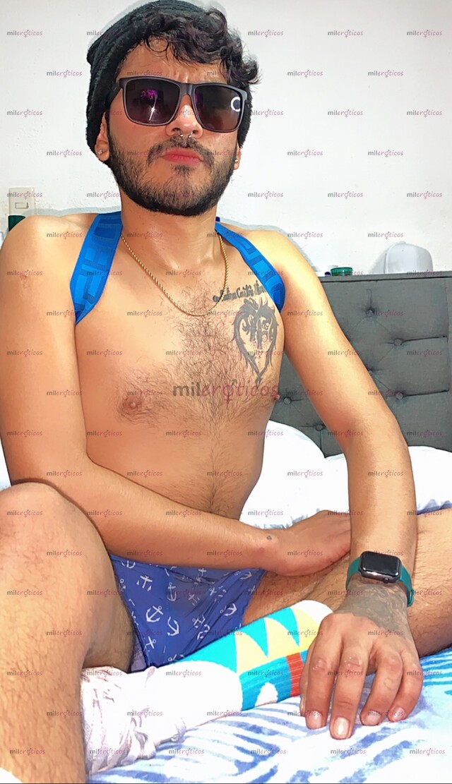 FOTOS DE HASSAN CALIENTE Y SUPER DOTADO GRUESA 21 CM ROMPE CULO