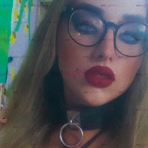 FOTOS DE CHICA TRANS CACHONDA EXPERTA EN BLOWJOBS Y EN PRIMERIZOS