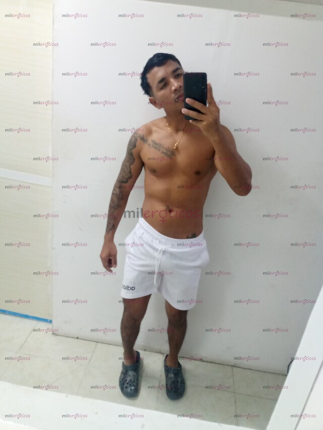 FOTOS DE CHICO VARONIL VERSÁTIL MAS ACT CON GANAS DE COMPLACERTE