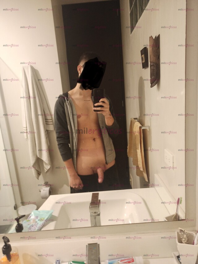 FOTOS DE JOVEN DE 20 AÑOS A TU SERVICIO !!SERVICIO PARA CHICAS!!