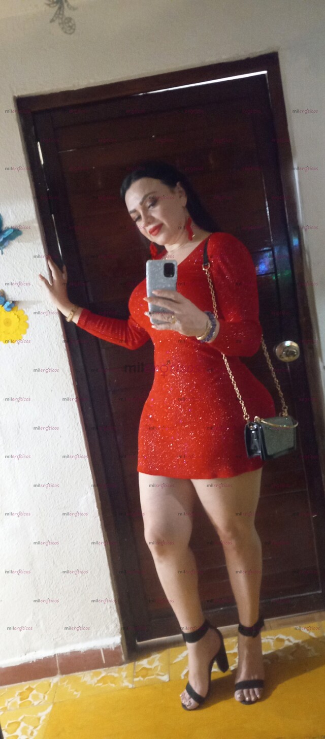 FOTOS DE YULISSA TORRES EXTRANGERA CORTA TEMPORADA EN EL PAÍS