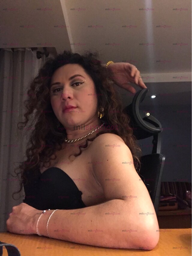 FOTOS DE SEXUALIDAD RESPONSABLE, SIN ENGAÑOS, SIN ROBOS. TRANS MADURA Y SERIA.