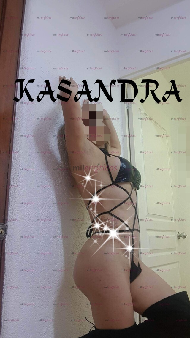 FOTOS DE KASANDRA GUAPISIMA CHICA DELGADITA SOLO PARA TI VIVE UN MENTO,EROTICO Y SENSUAL