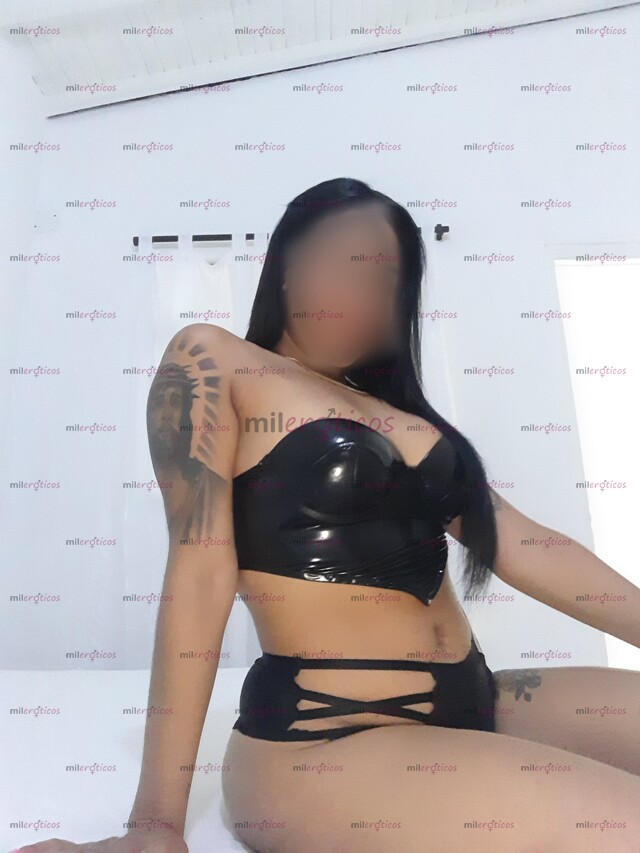 FOTOS DE RICA MORENA CON CULO GRANDE NATURAL DISPONIBLE