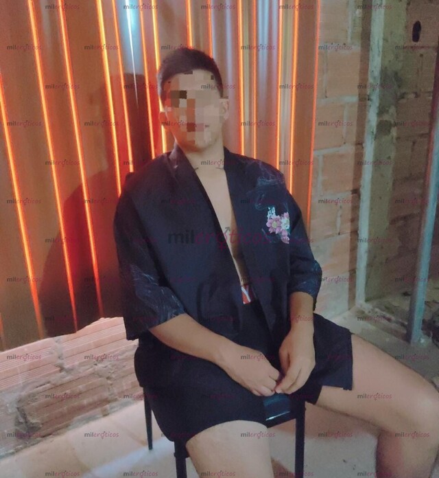 FOTOS DE SETIVEN MORENO JOVEN UNIVERSITARIO DISPUESTO A COMPLACER TUS CAPRICHOS