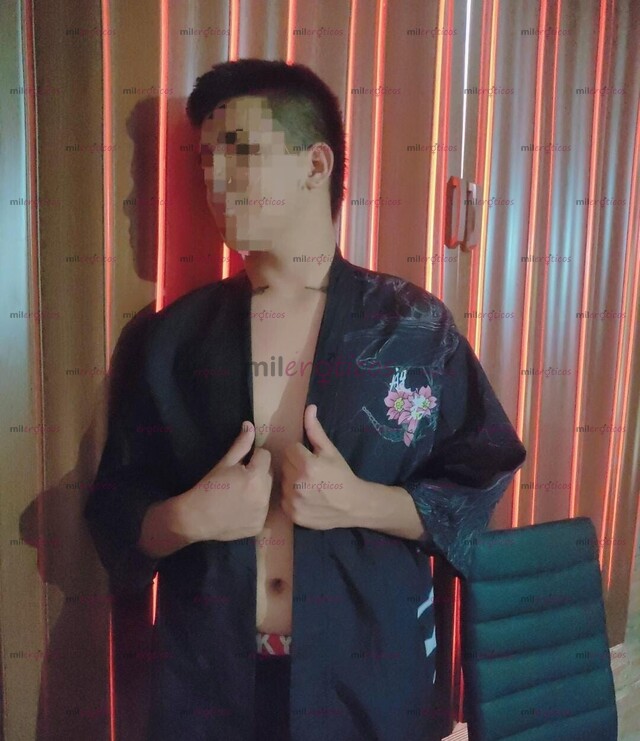 FOTOS DE SETIVEN MORENO JOVEN UNIVERSITARIO DISPUESTO A COMPLACER TUS CAPRICHOS