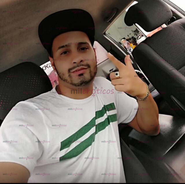 FOTOS DE VENEZOLANO ACT ARRECHO COMPLACIENTE DE NUEVO EN LA CIUDAD