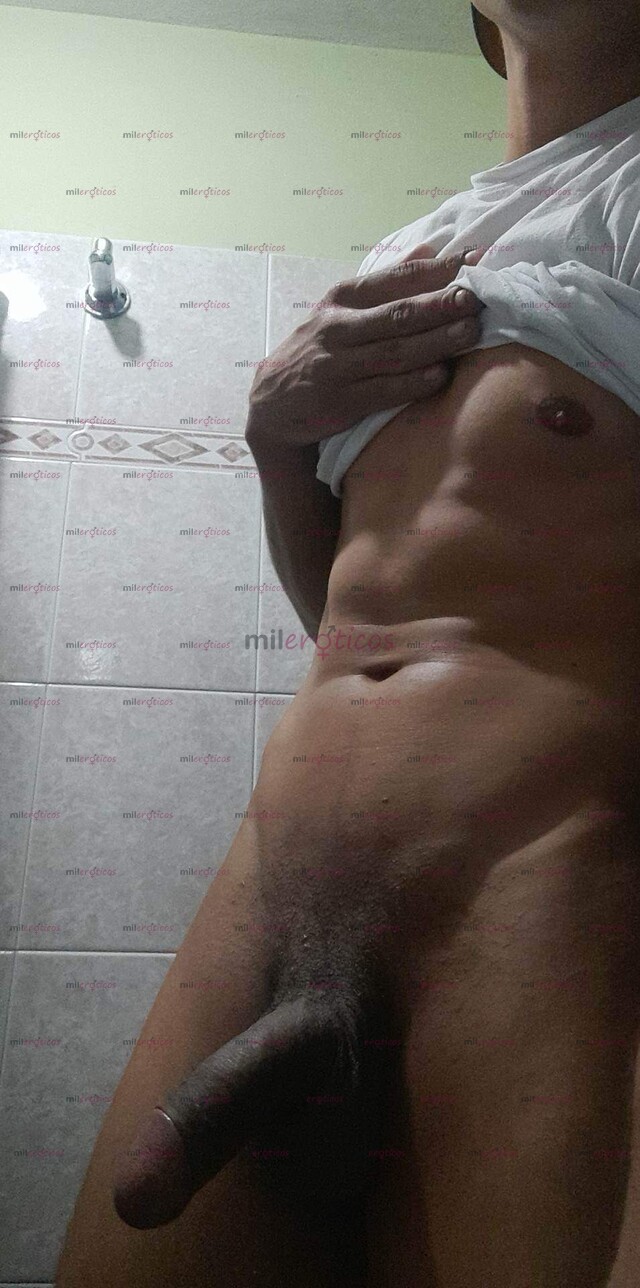 FOTOS DE ACTIVO MORBOSO , ROMPE CULO CON TOTAL DISPONIBILIDAD