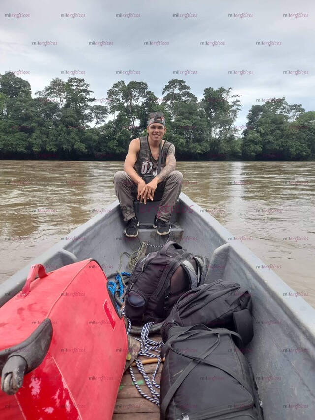 FOTOS DE ACTIVO MORBOSO , ROMPE CULO CON TOTAL DISPONIBILIDAD