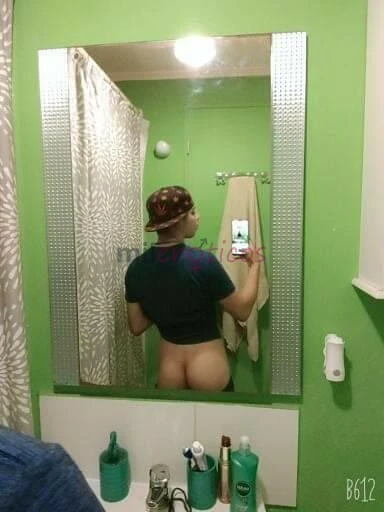 Joven de 20 anos pasivo morboso y sumiso me dejo guiar por el act si no te gustan tan sumisos puedo ser tu pasivo machito vamos te sigo dime como te g...