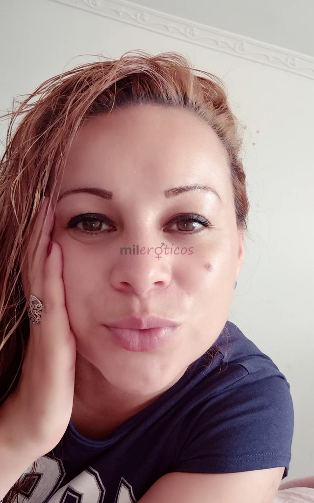 Hola amor soy kata tengo 30 anitos soy tierna carinosa muy complaciente me encanta el sexo rica y hermosa velludita ven disfruta de un buen sexo desen...