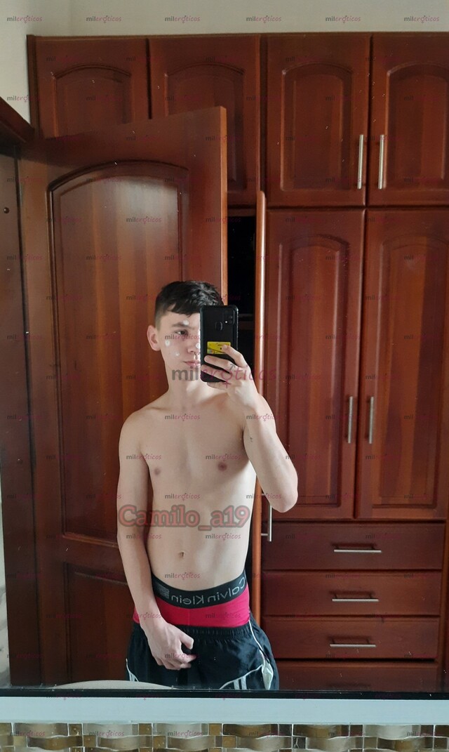 FOTOS DE CHICO VERSATIL Y AMABLE DISPUESTO A COMPLACER