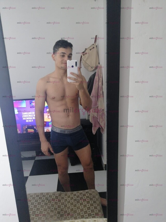 FOTOS DE JOVEN SEXY NUEVO EN MEDELLÍN, HETEROSEXUAL