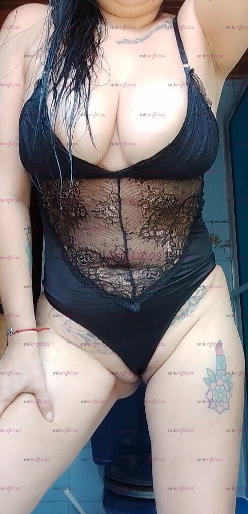 FOTOS DE KAMY! GARGANTA PROFUNDA, CHICA BISEXUAL!