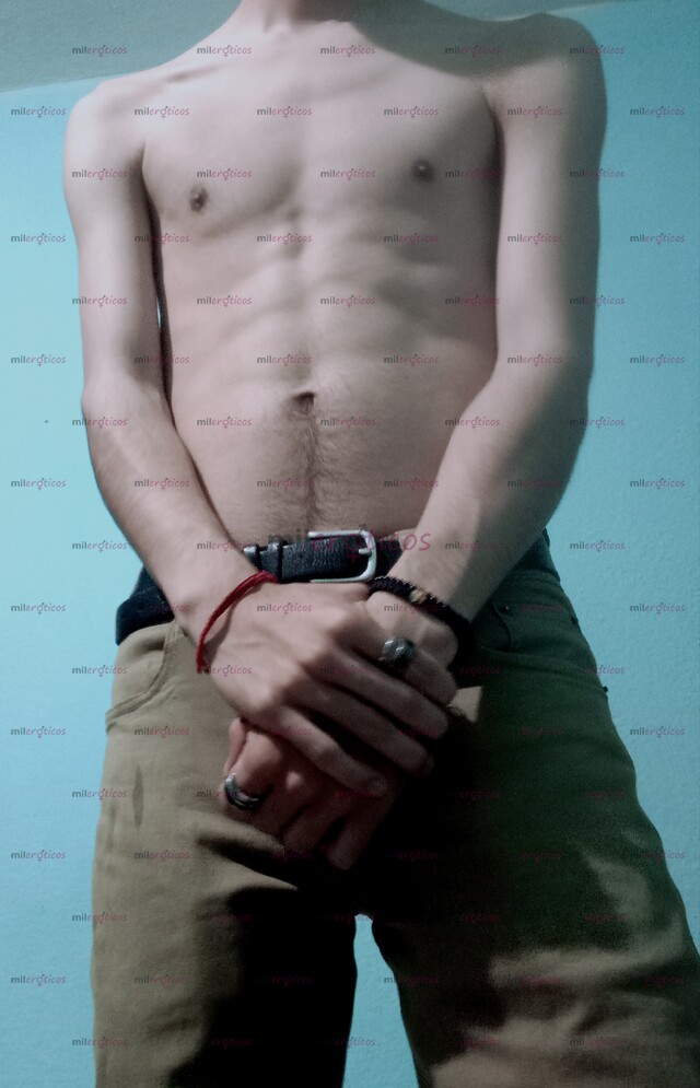 FOTOS DE HOMBRE CON CAPACIDAD DE HACERTE SENTIR PLACER Y COMPLACERTE