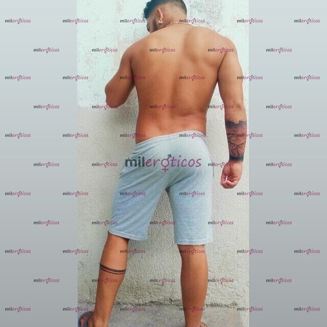 FOTOS DE SALUDOS SOY UN HOMBRE DISCRETO EN LA CIUDAD MI WHATTSAPP 3042476441