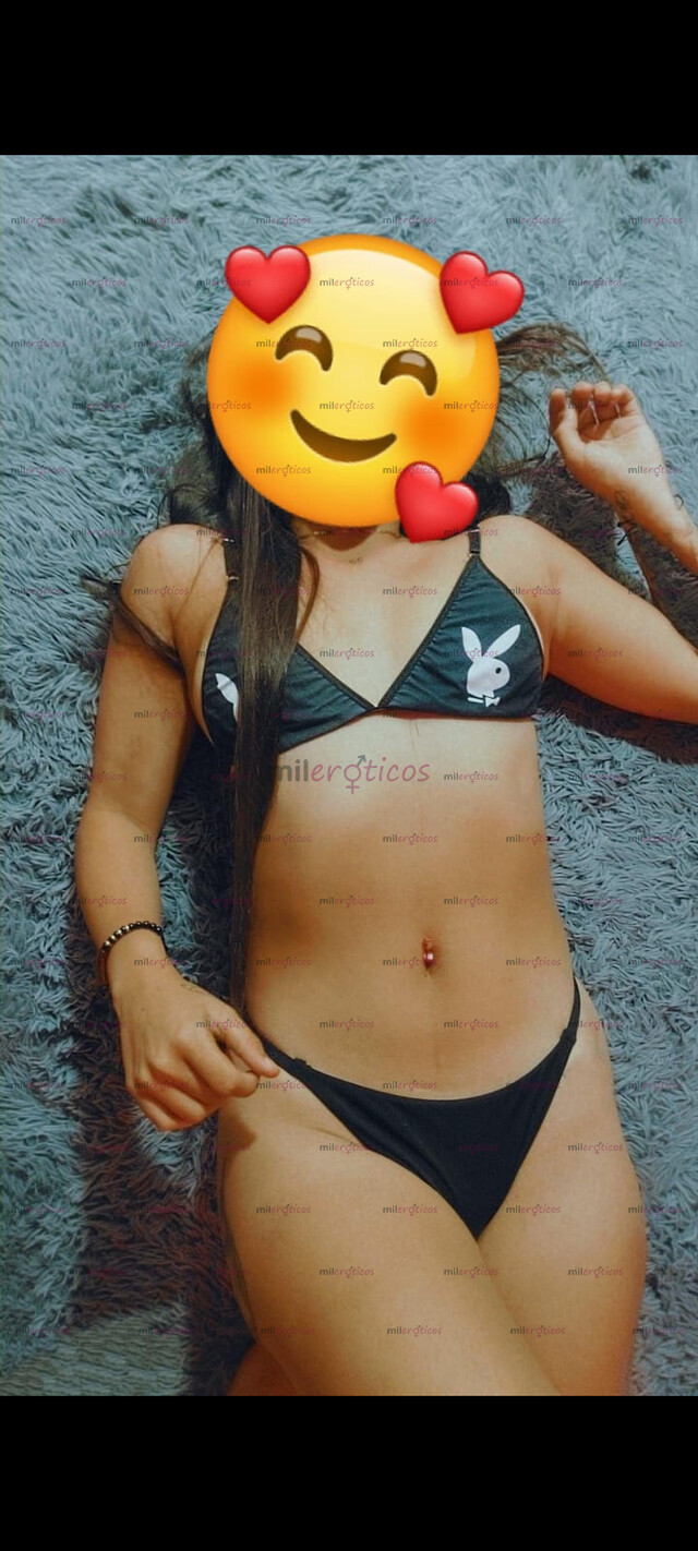 FOTOS DE SALOME HERMOSA FLACA PELINEGRA LINDO ROSTRO MUY COMPLACIENTE