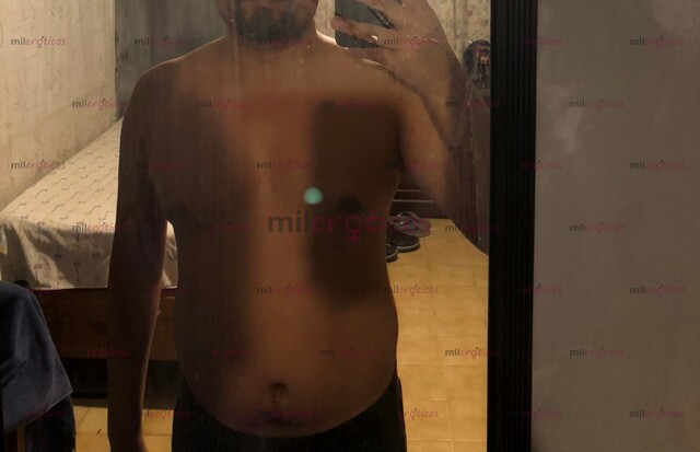 FOTOS DE MASAJE ERÓTICO A DOMICILIO CON CHICO DISCRETO